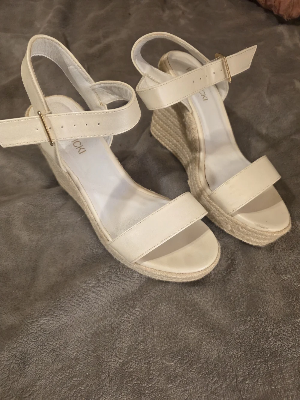 Vicki Vicki White Cream Espadrille Wedge Sandals with Ankle Strap Size 8
